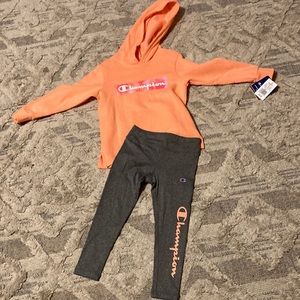 Girls size 4 NWT champion hoodie and leggings